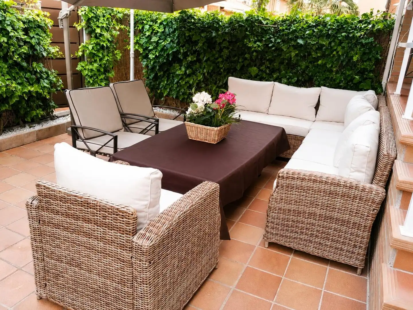 Terrassa de Casa adosada en venda en Valdemoro amb Calefacció, Jardí privat i Piscina comunitària