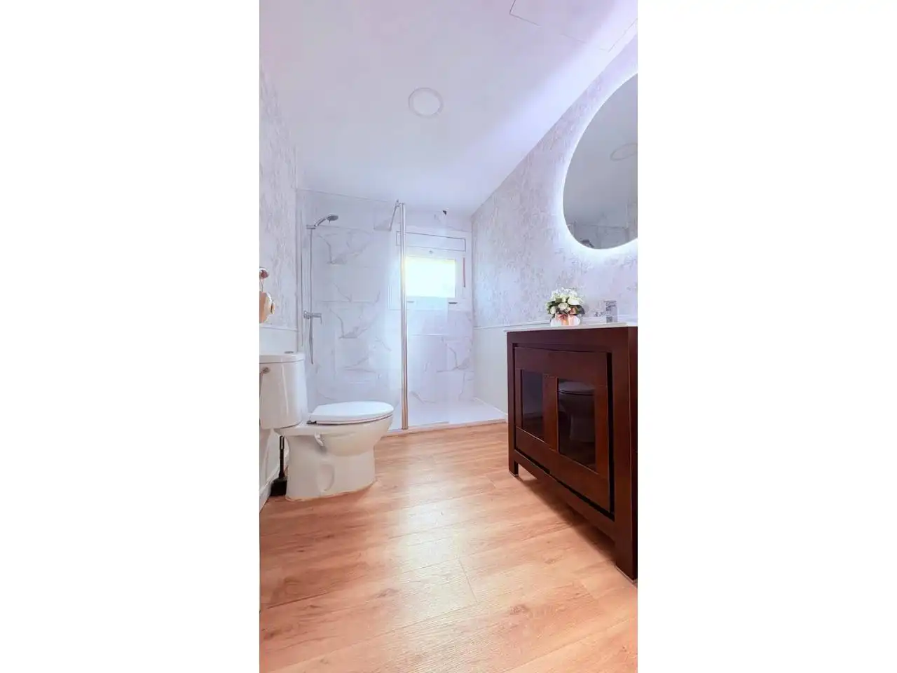 Bany de Casa o xalet en venda en Castellar del Vallès amb Terrassa