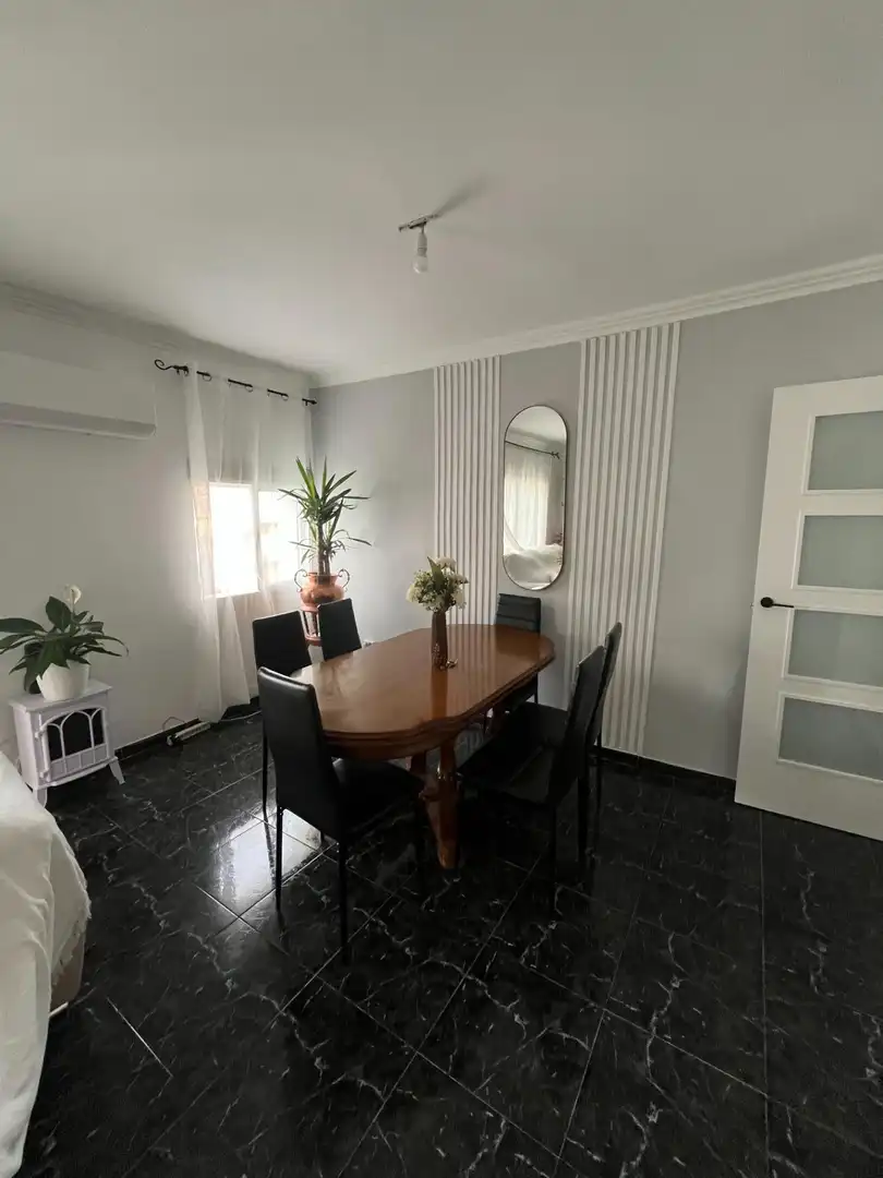 Esszimmer von Wohnung zur Miete in Granada