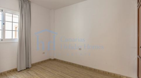 Foto 4 de Ático en venta en Calle Jilguero, Palm - Mar, Arona