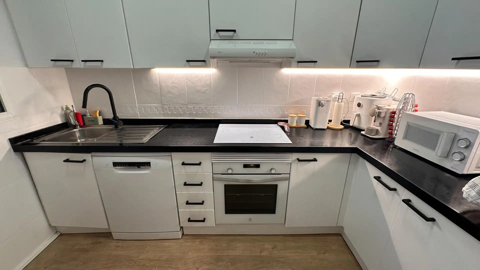 Cocina de Piso en venta en Monforte del Cid con Aire acondicionado, Calefacción y Terraza