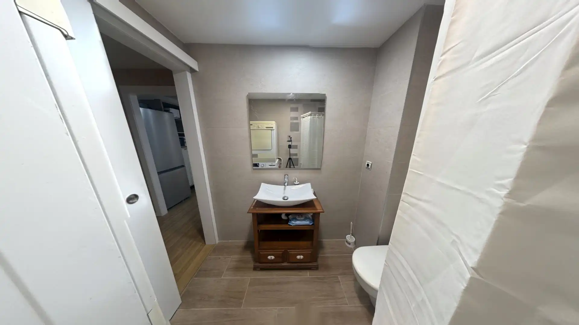 Bathroom of Flat for sale in L'Orxa / Lorcha  with Oven, Washing machine and Microwave