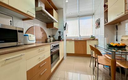 Kitchen of Flat for sale in El Prat de Llobregat  with Air Conditioner and Balcony