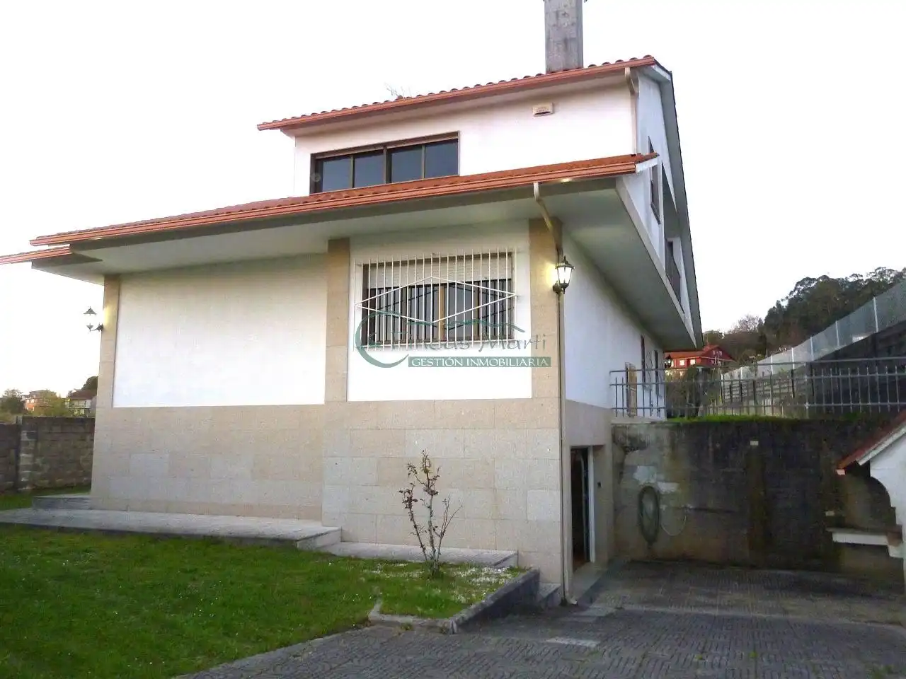 Exterior view of Houses for sale in Vigo   with Heating, Private garden and Parquet flooring