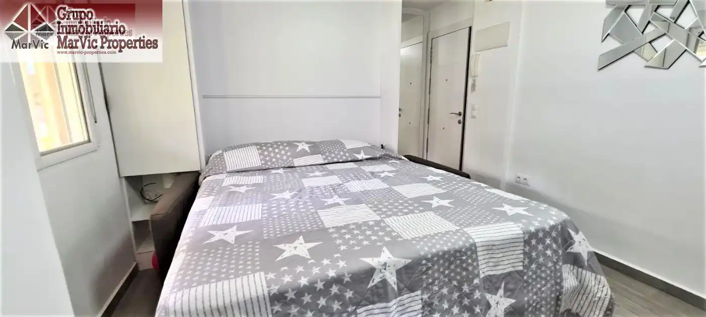 Bedroom of Study for sale in Benidorm  with Furnished and Community pool