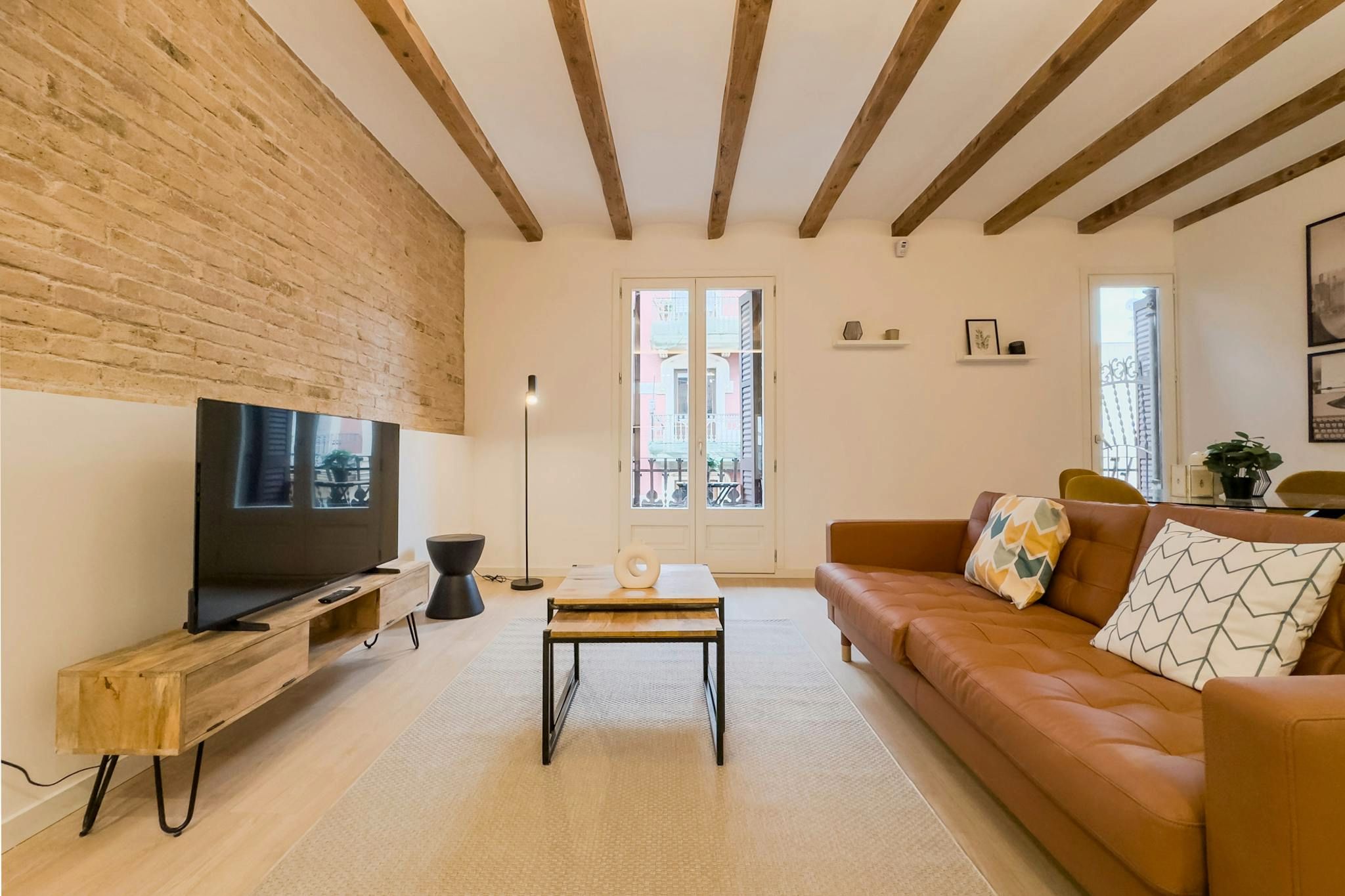 Living room of Flat for rent in  Barcelona Capital  with Air Conditioner, Furnished and Washing machine