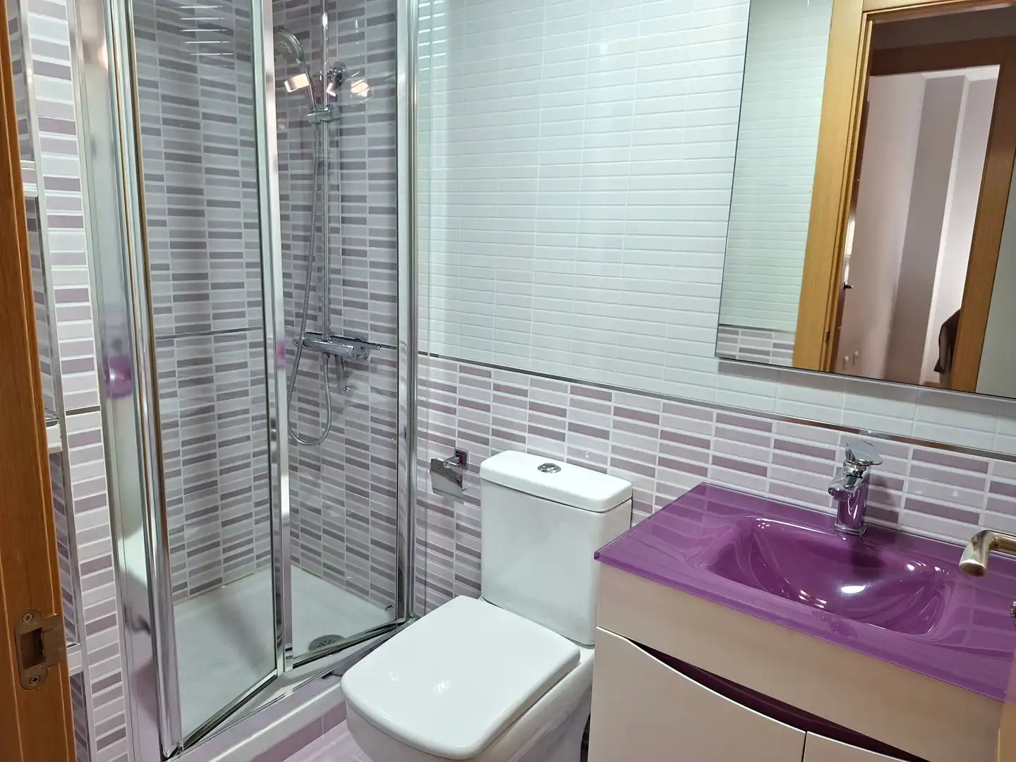 Baño de Piso de alquiler en Pinto con Aire acondicionado, Calefacción y Trastero