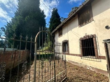 Casa con jardín en venta en Lugar de Santianes 59