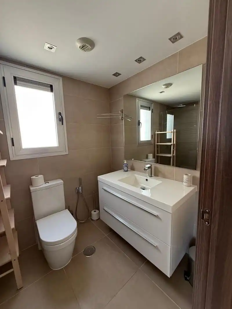 Bany de Apartament de lloguer en Marbella amb Aire condicionat, Calefacció i Terrassa