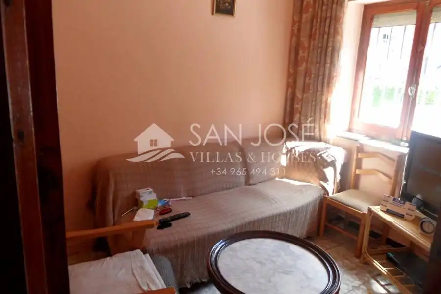 Casa con terraza en venta en Hondón de las Nieves / El Fondó de les Neus, imagen 4