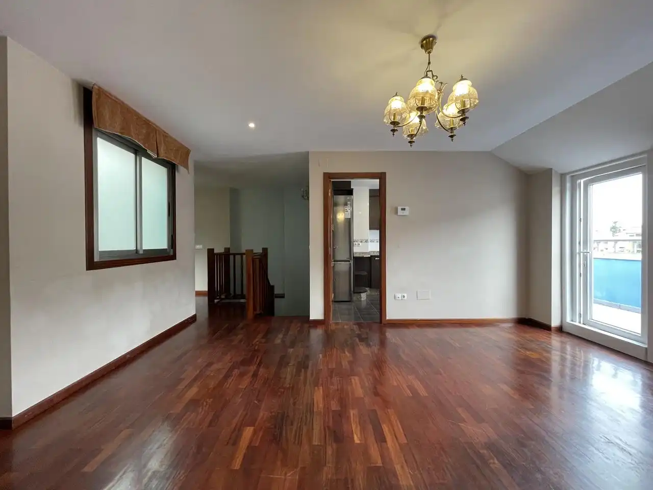 Comedor de Piso en venta en Arteixo con Calefacción, Parquet y Terraza