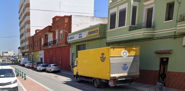 Vista exterior de Edifici en venda en Museros