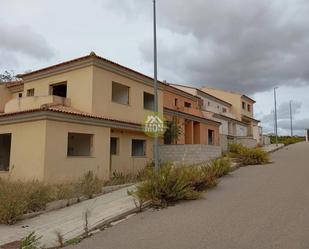 Exterior view of Single-family semi-detached for sale in Caudete de las Fuentes