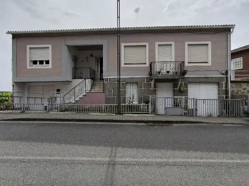 Vista exterior de Casa adosada en venta en Ribadumia con Jardín privado y Amueblado