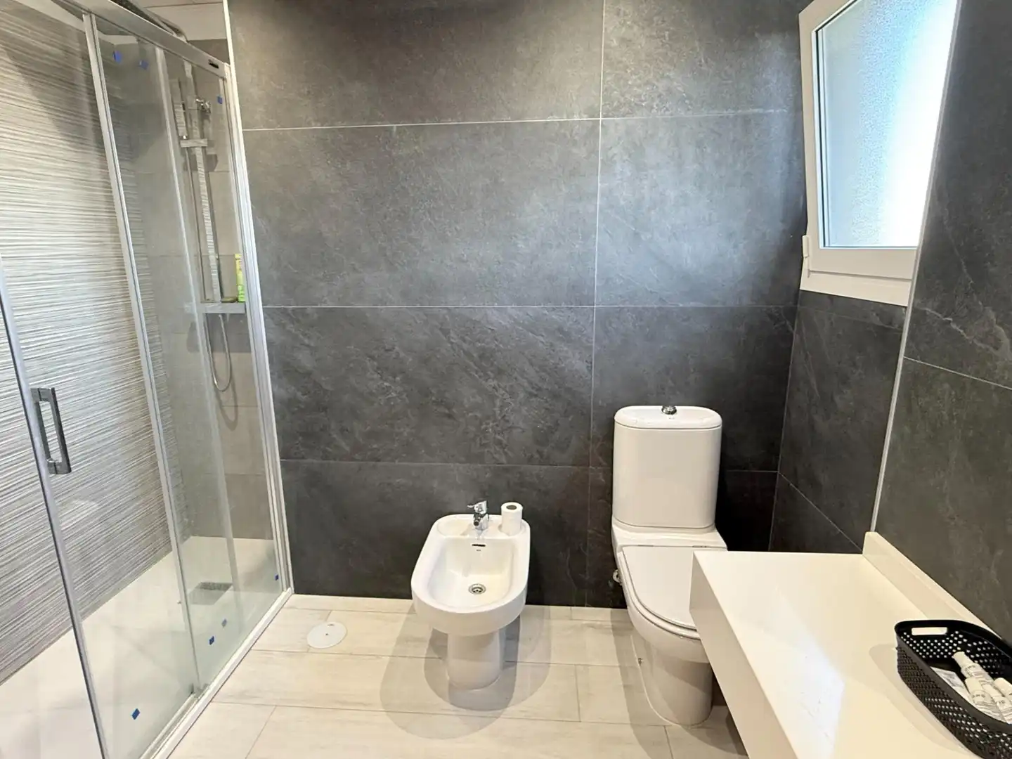 Baño de Casa o chalet en venta en Alicante / Alacant con Jardín privado y Piscina comunitaria