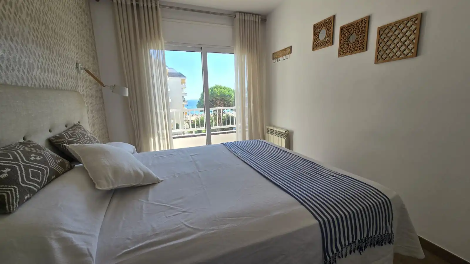 Apartment with terrace for sale in Carrer Joaquim Mir 7, imagen 7