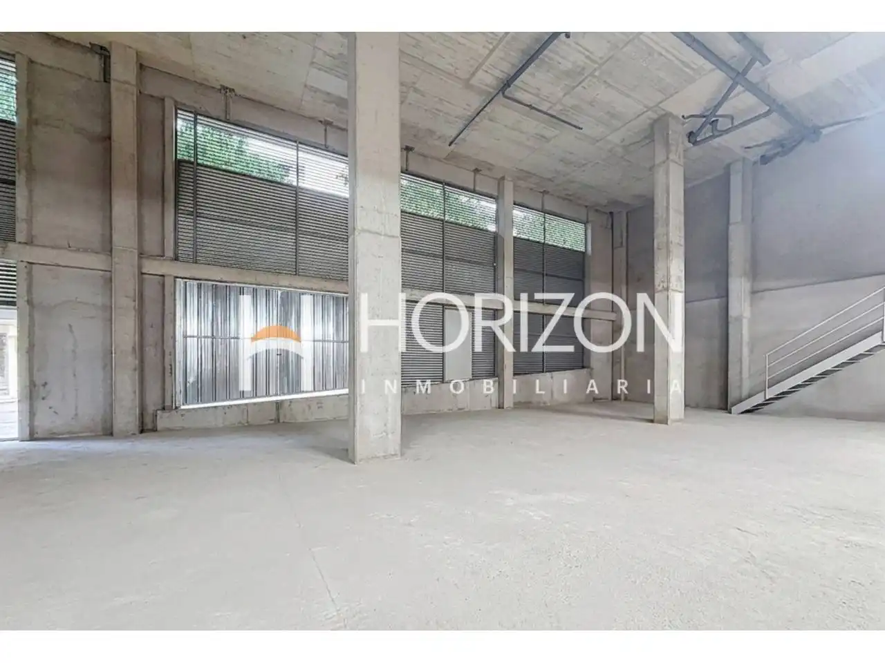 Commercial properties for sale in Sant Feliu de Llobregat  with Alarm