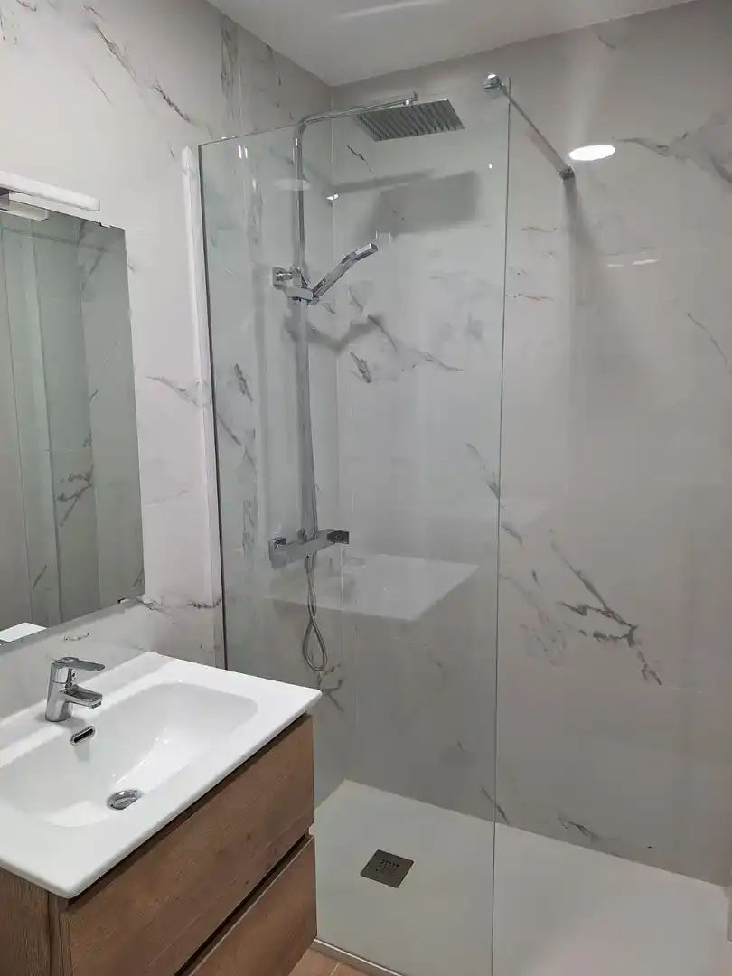 Bany de Pis en venda en  Valencia Capital amb Aire condicionat i Balcó