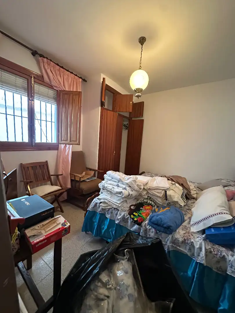 Dormitori de Casa adosada en venda en Benamargosa amb Aire condicionat, Moblat i Balcó