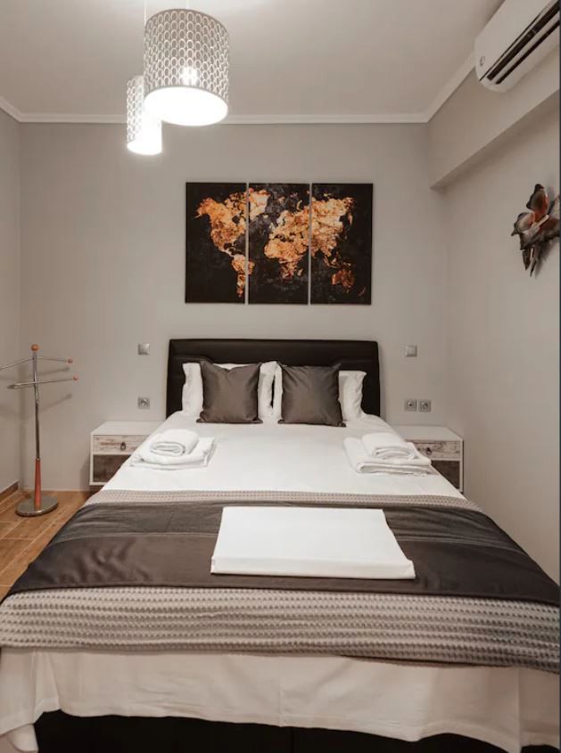 Dormitori de Pis de lloguer en  Logroño amb Moblat, TV i Es permeten mascotes