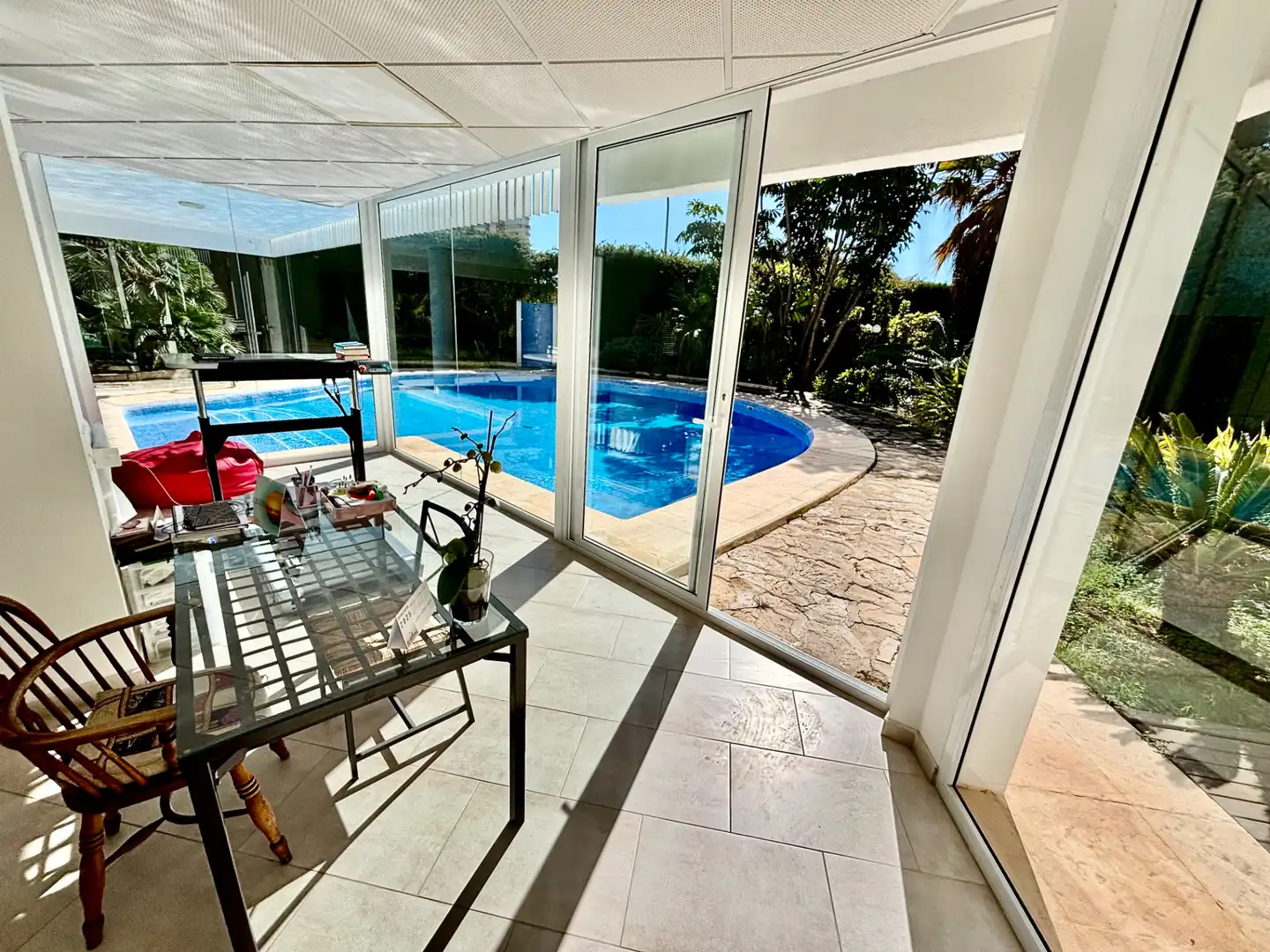 Piscina de Casa o xalet en venda en Alicante / Alacant amb Jardí privat, Terrassa i Traster