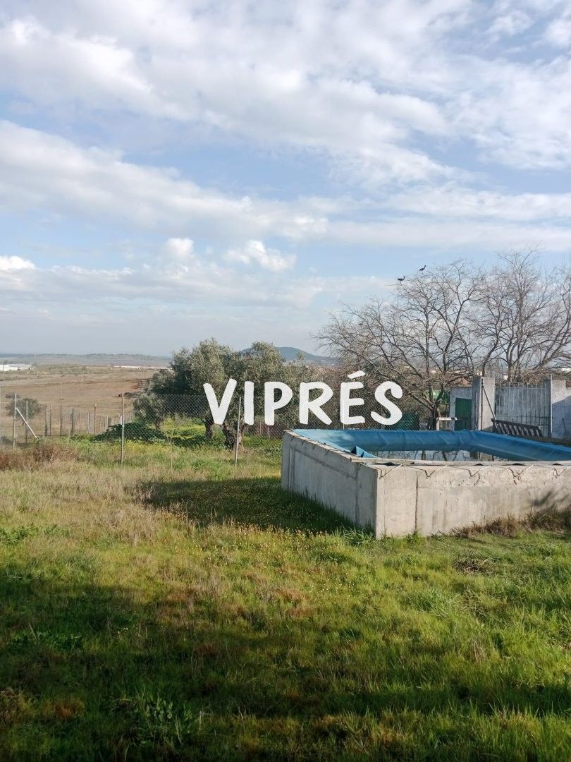 Country house for sale in Mérida  with Swimming Pool and Community pool