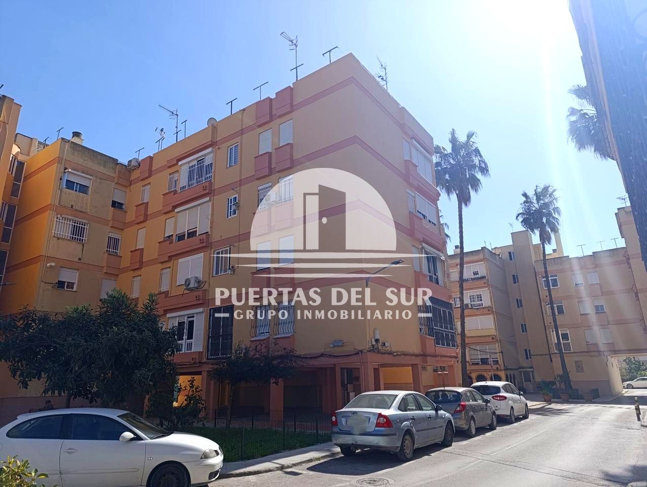 Exterior view of Flat for sale in Sanlúcar de Barrameda  with Storage room