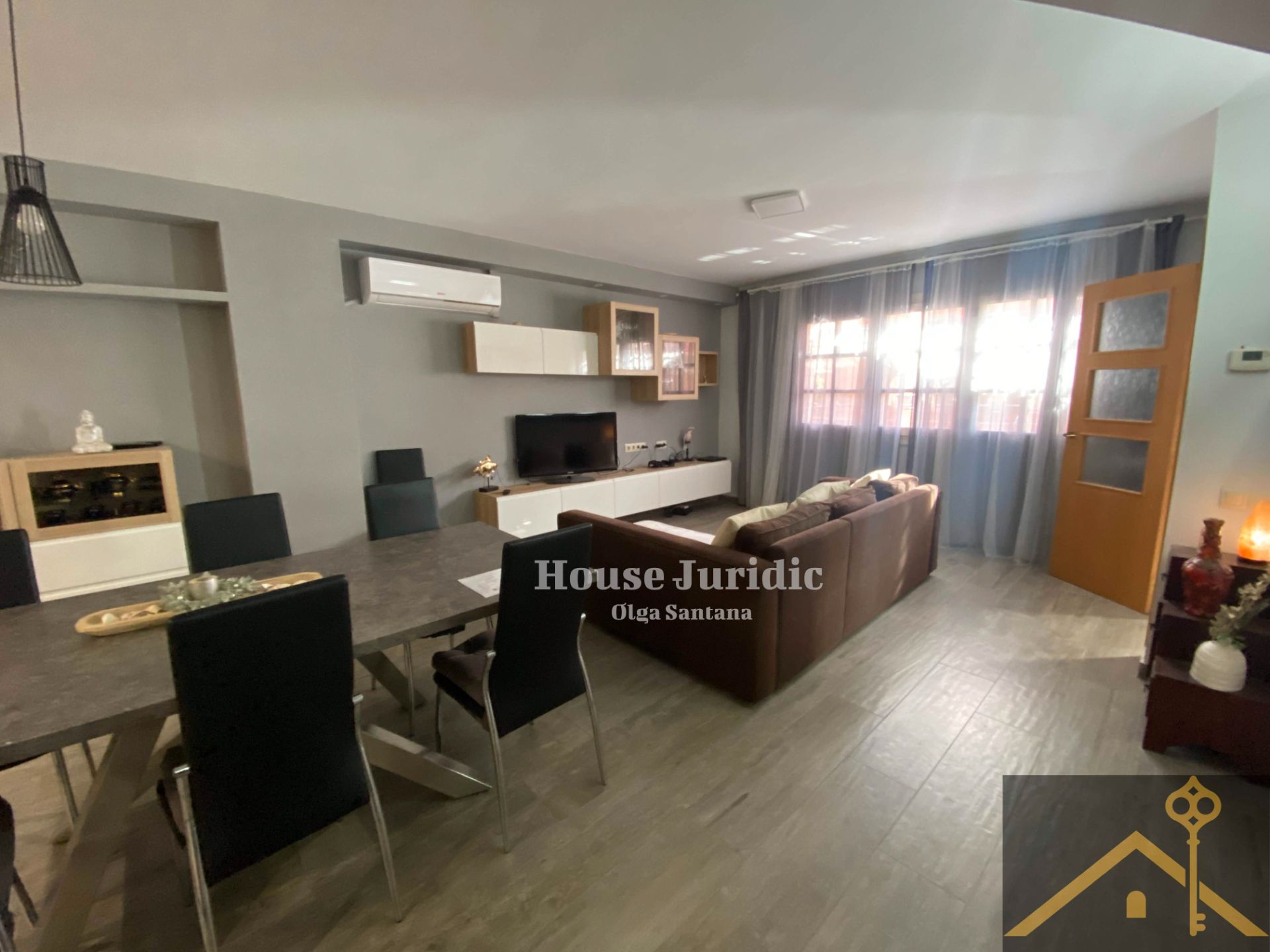 Sala d'estar de Casa adosada en venda en Mataró amb Aire condicionat, Calefacció i Terrassa