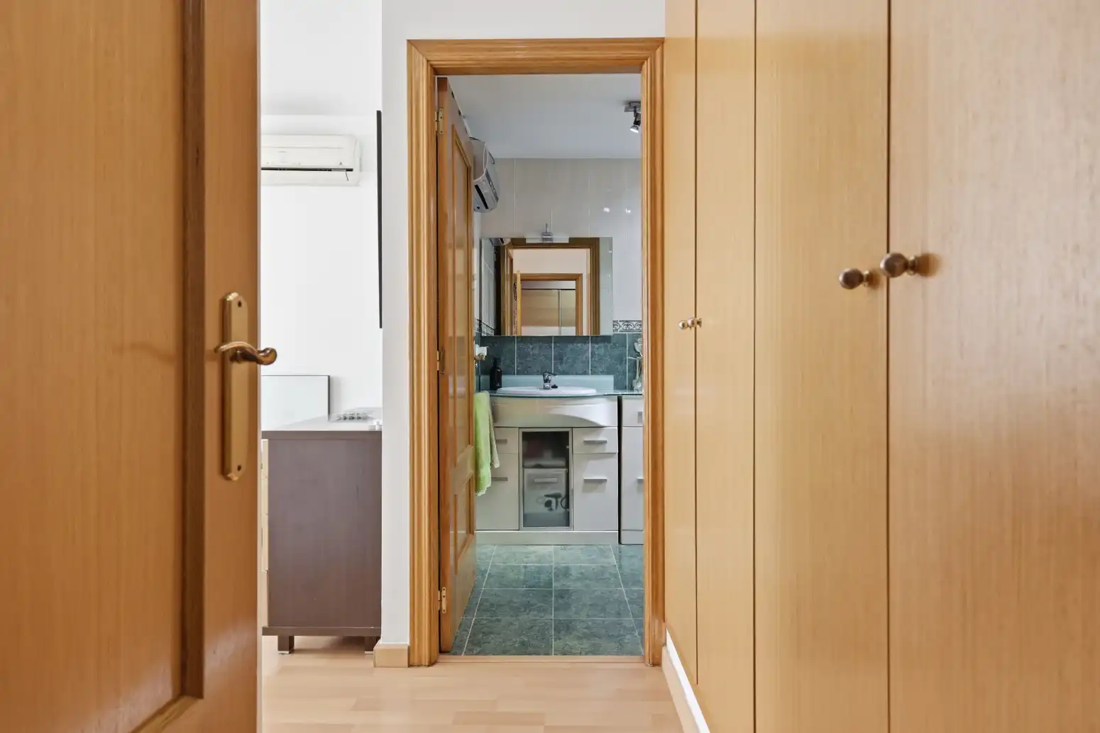 Baño de Piso en venta en Málaga con Aire acondicionado, Parquet y Terraza