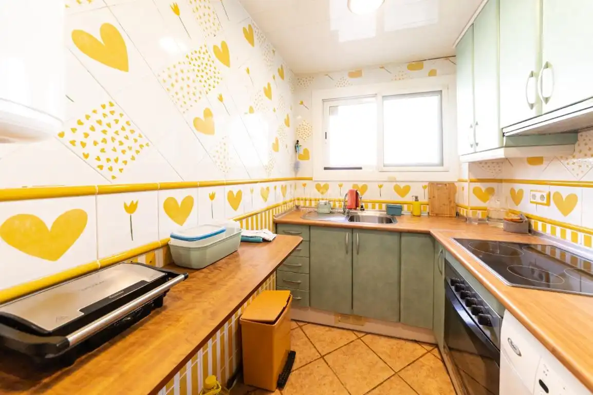 Kitchen of Flat for sale in Calafell  with Heating and Balcony