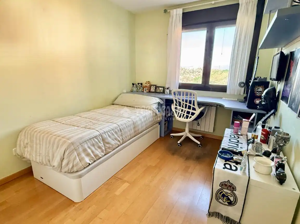 Habitación de Piso en venta en Madrid con Aire acondicionado, Calefacción y Piscina comunitaria