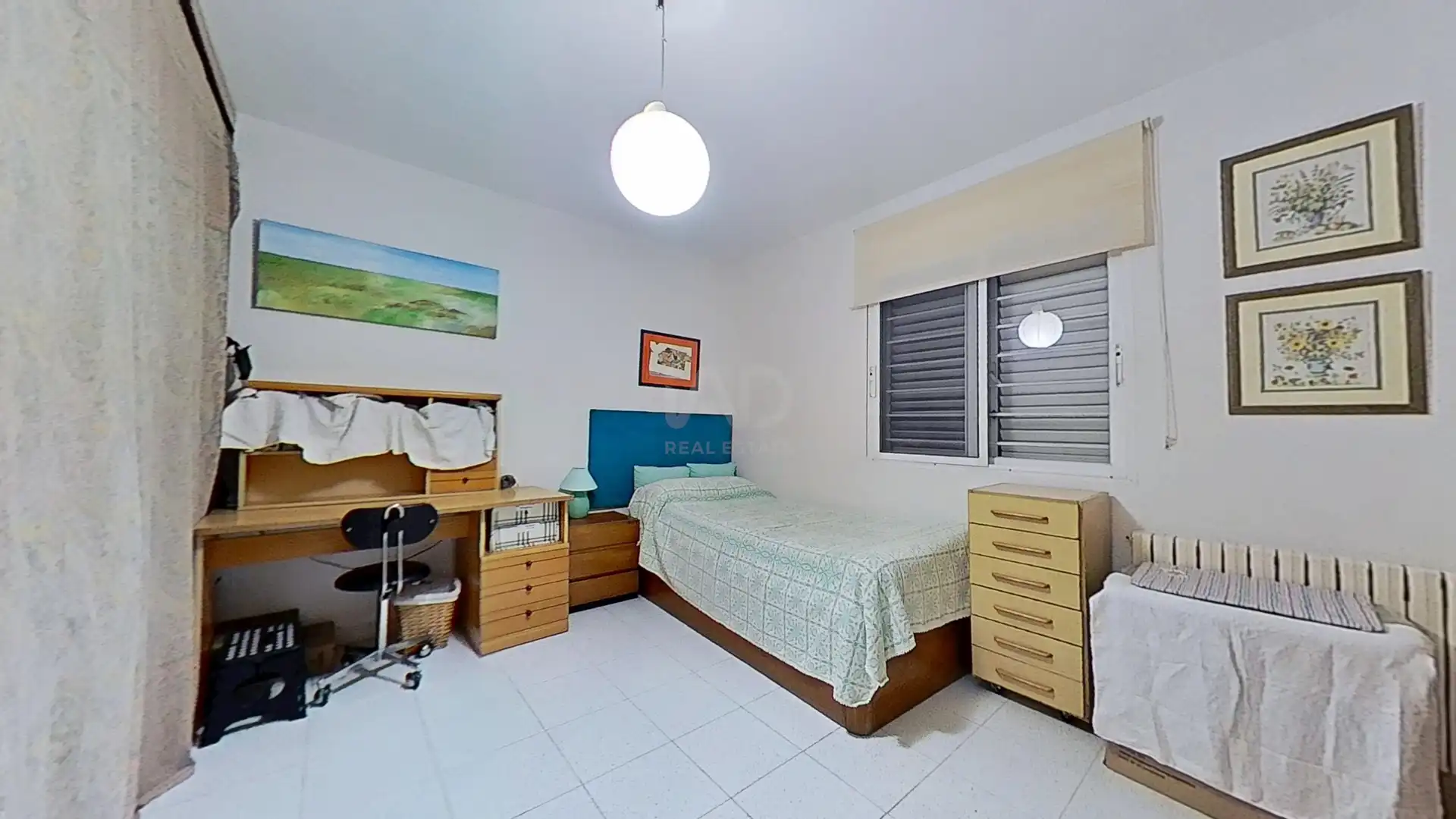 Habitación de Casa adosada en venta en Castellón de la Plana / Castelló de la Plana con Aire acondicionado, Calefacción y Terraza