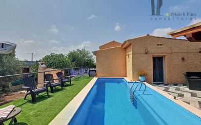Swimming pool of House or chalet for sale in La Pobla de Vallbona  with Private garden, Terrace and Swimming Pool