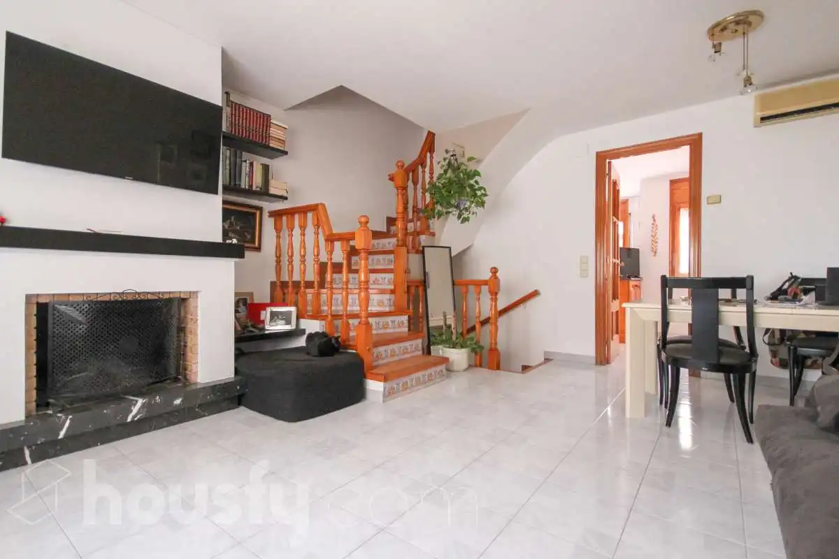 Casa amb terrassa en venda a Carrer de Sant Tomàs ., imagen 2