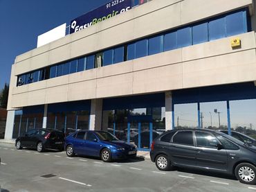 Industrial building to rent in N/A