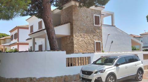 Foto 2 de Casa adosada en venta en Los Gallos, Cádiz