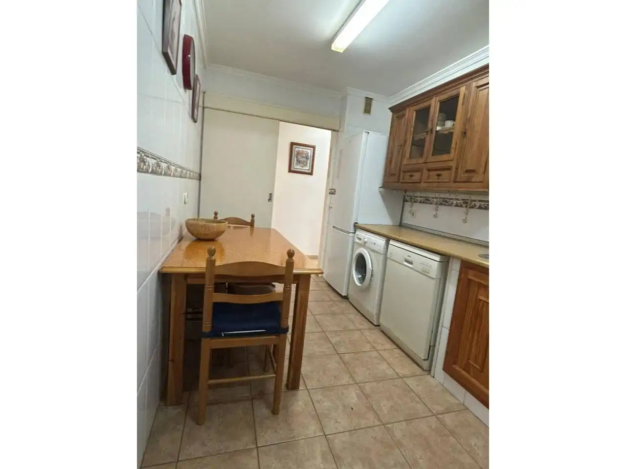 Cuina de Pis en venda en Estepona amb Moblat i Balcó