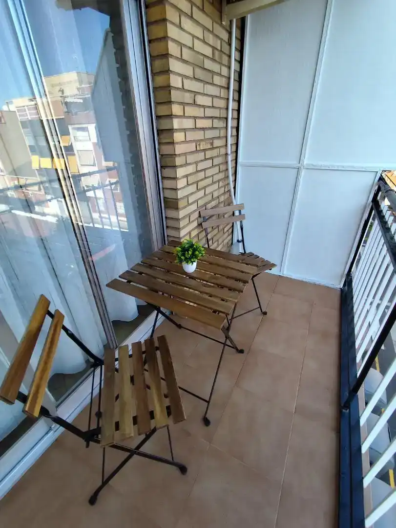 Terrasse von Wohnung zur Miete in Puertollano mit Klimaanlage und Balkon