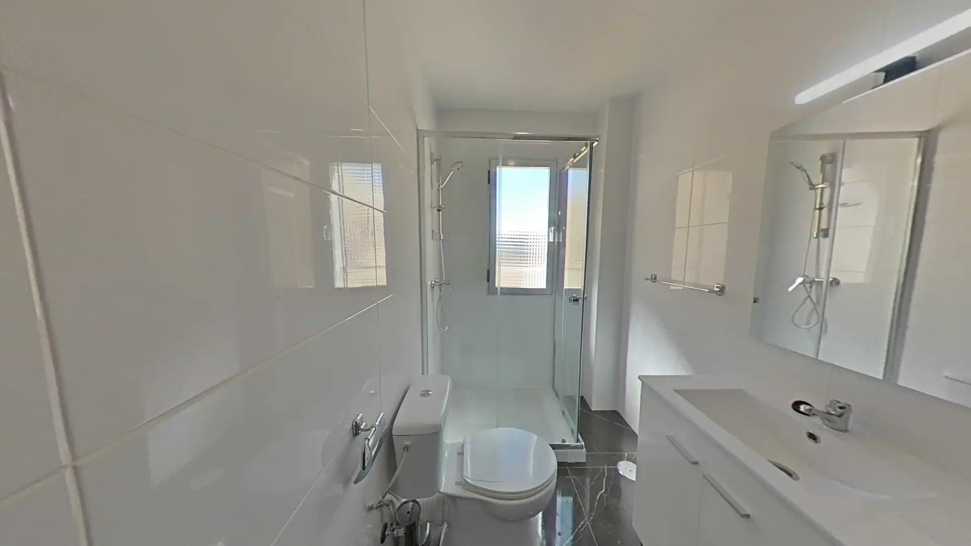Bany de Pis en venda en Madrid