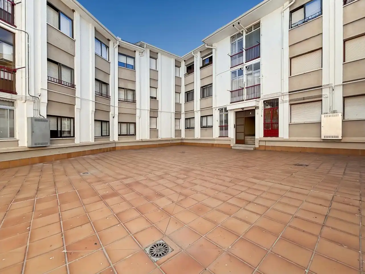 Vista exterior de Planta baja en venta en El Espinar