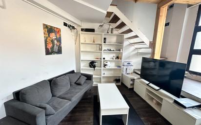 Living room of Duplex for sale in  Barcelona Capital  with Air Conditioner, Heating and Parquet flooring