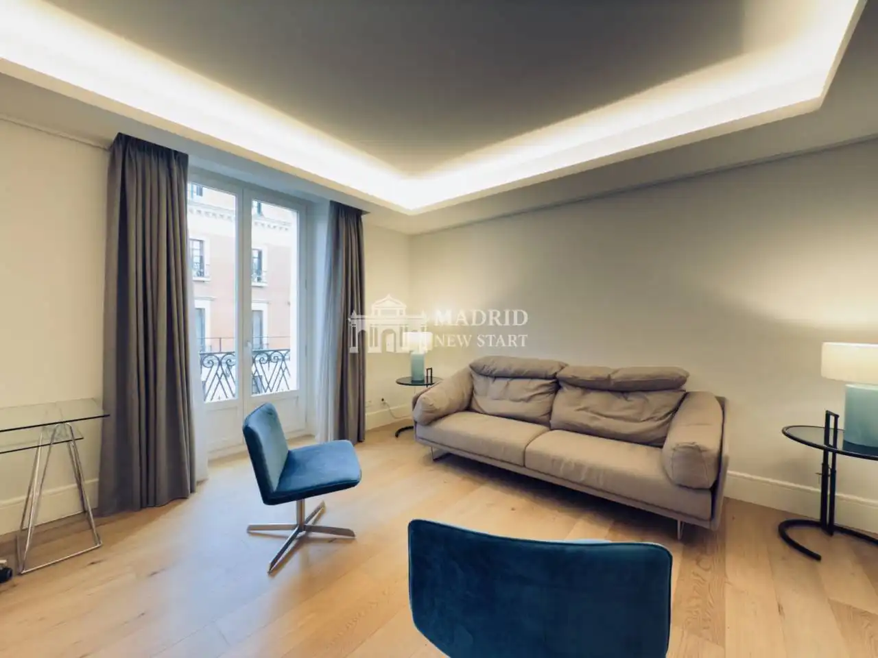Schlafzimmer von Wohnung zur Miete in Madrid mit Klimaanlage, Heizung und Parkett