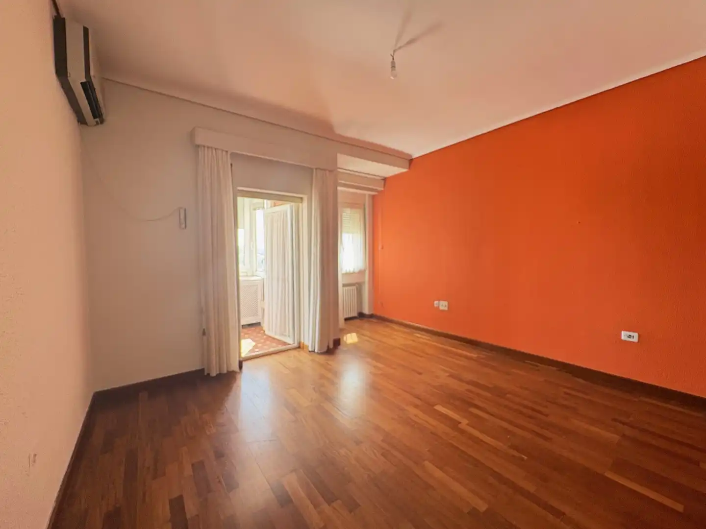 Sala de estar de Piso de alquiler en Mérida con Aire acondicionado, Calefacción y Terraza