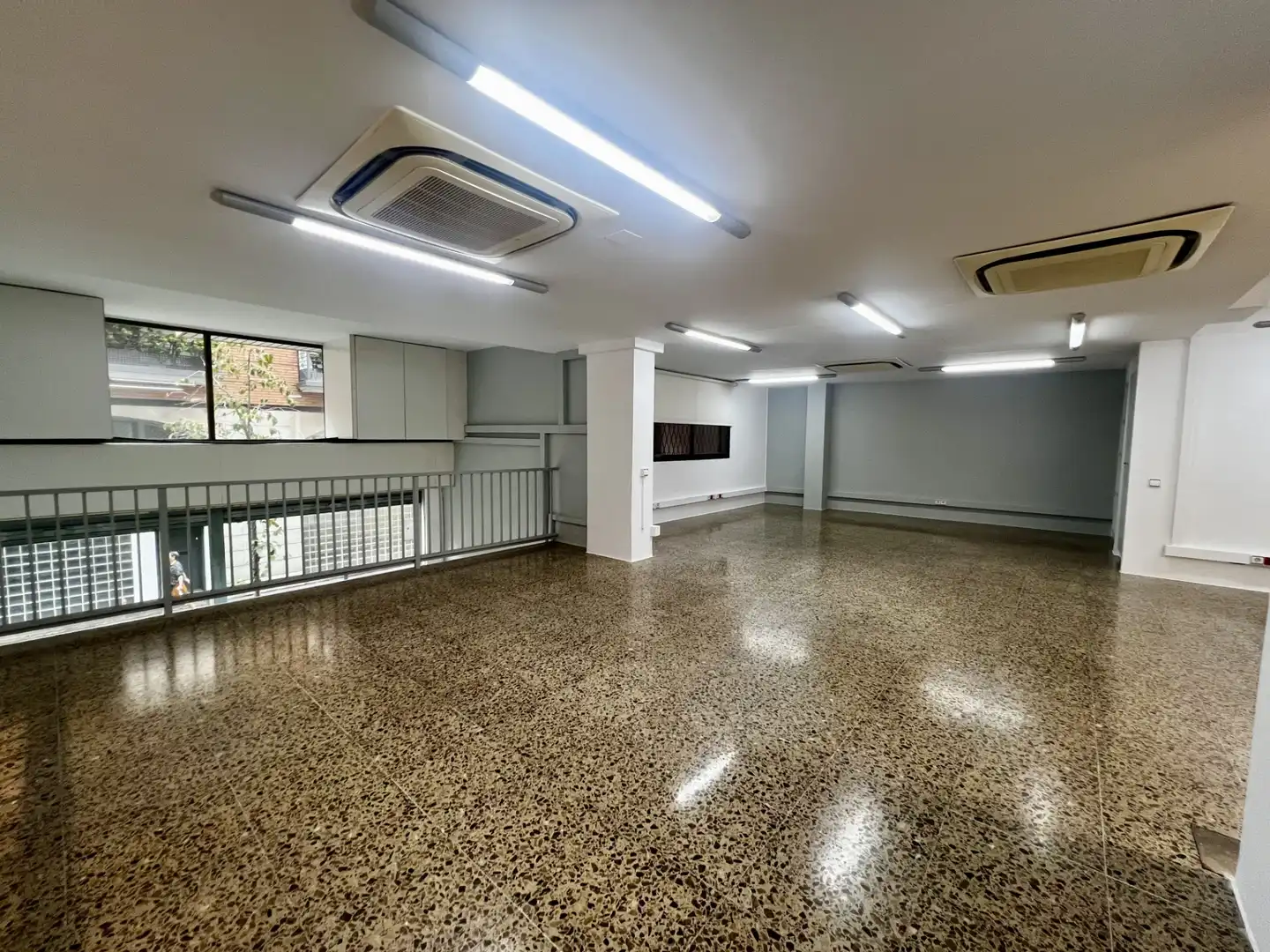 Geschaftsraum zur Miete in Les Corts