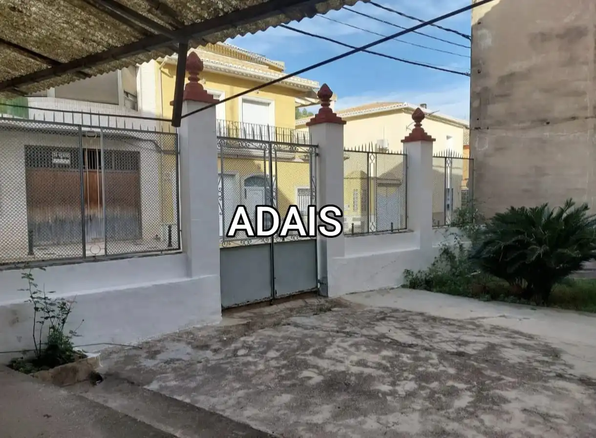 Casa amb jardí en venda a Avinguda Sant Cristòfol 1, imagen 6