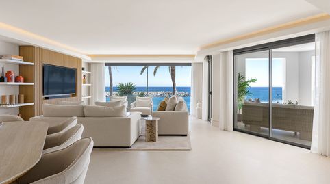 Foto 3 de Piso en venta en Puerto Banús, Marbella