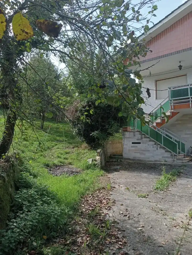 Casa o xalet en venda en Laviana amb Balcó