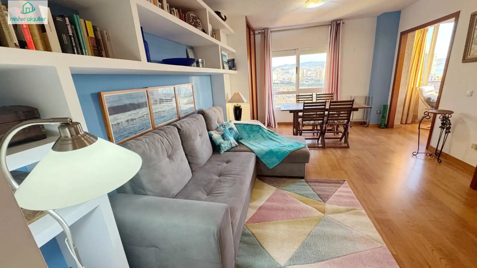 Sala d'estar de Apartament en venda en El Campello amb Aire condicionat, Calefacció i Jardí privat