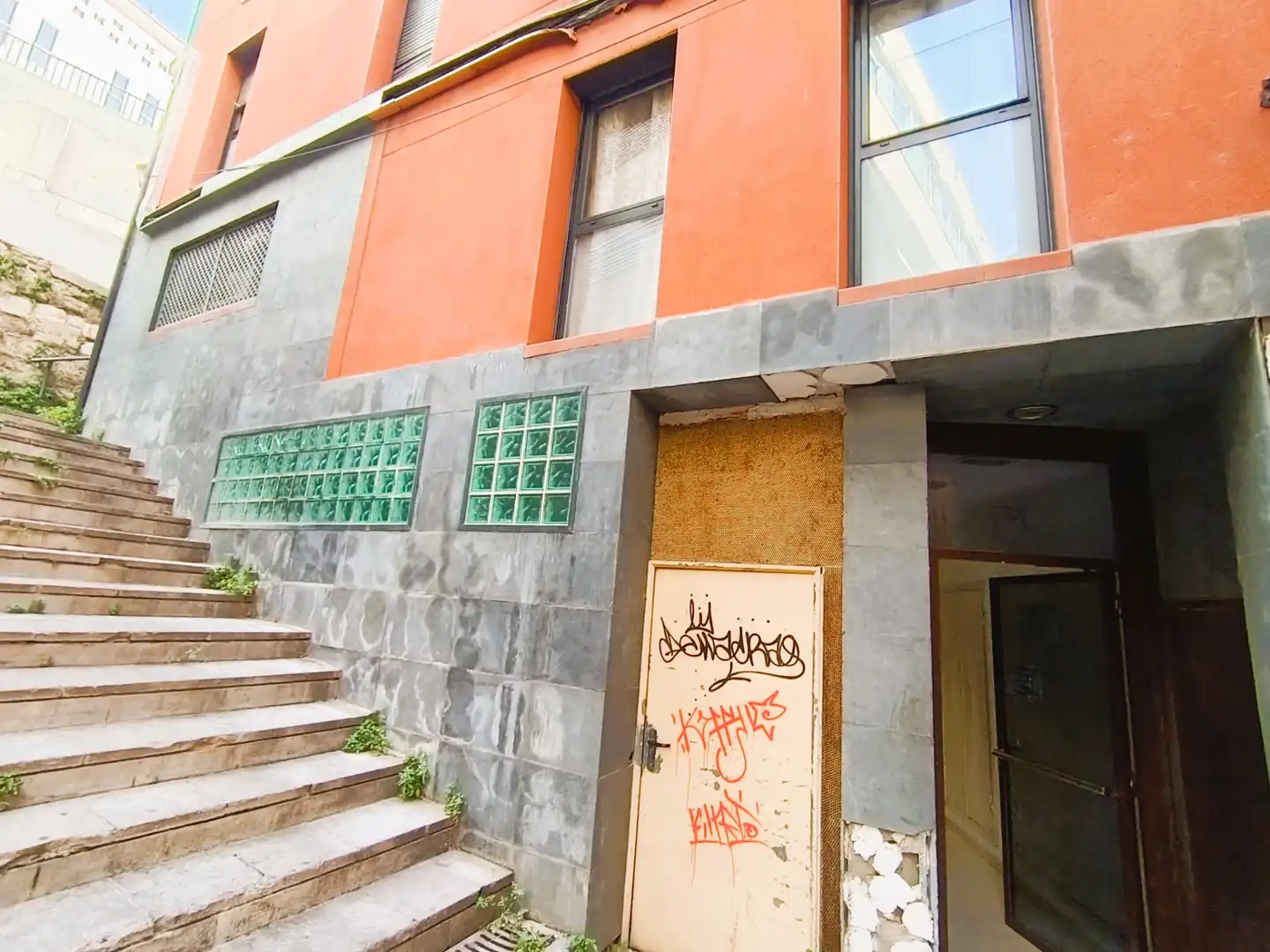 Gewerbefläche zum Verkauf in Carrer Lamarca, imagen 2