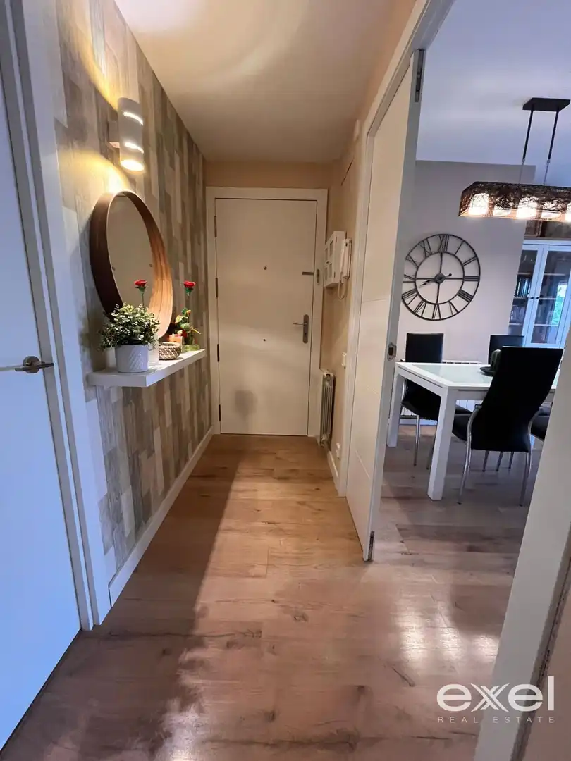 Piso en venta en Sant Joan Despí con Aire acondicionado, Calefacción y Parquet